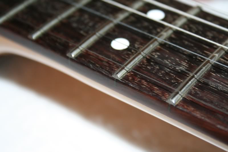 charvel-frets.jpg